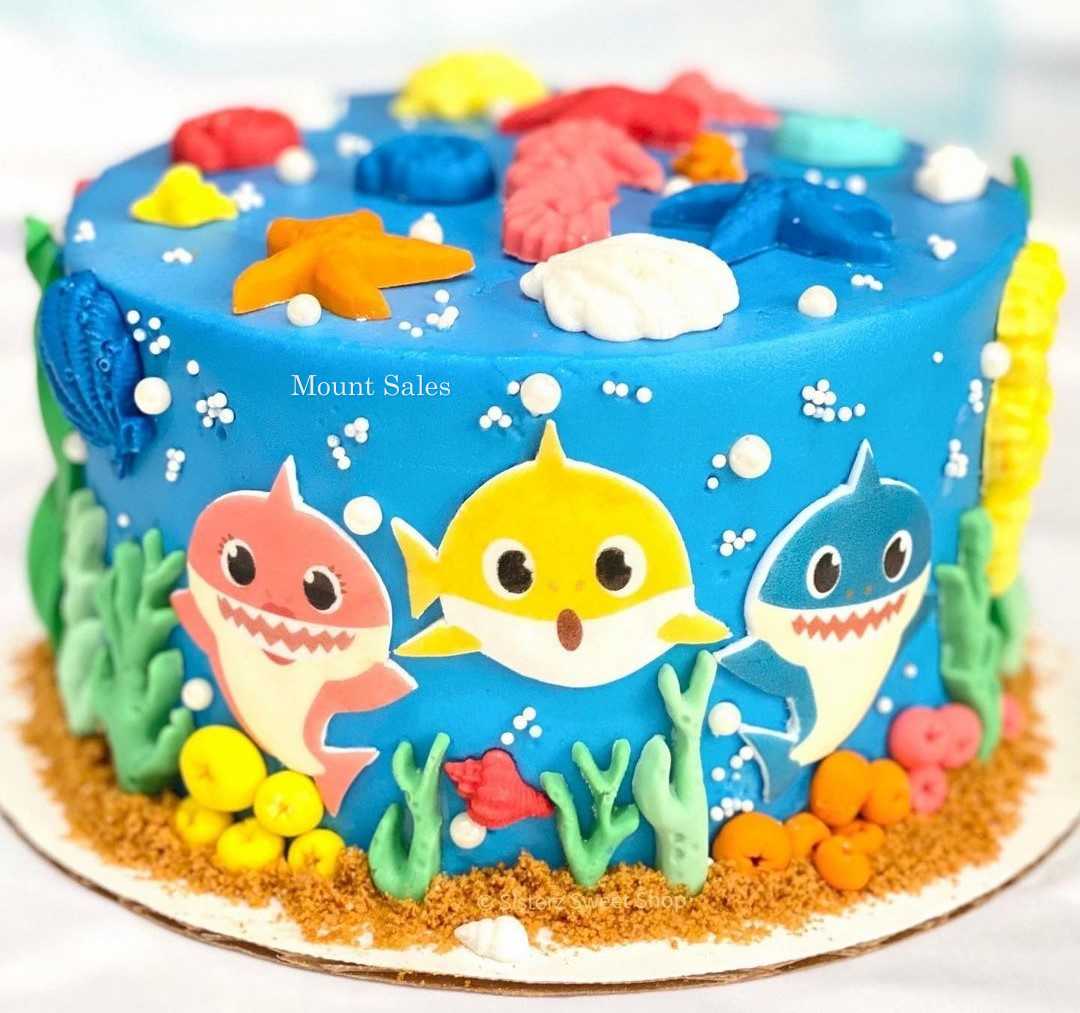 Premium RED N White Velvet Cake